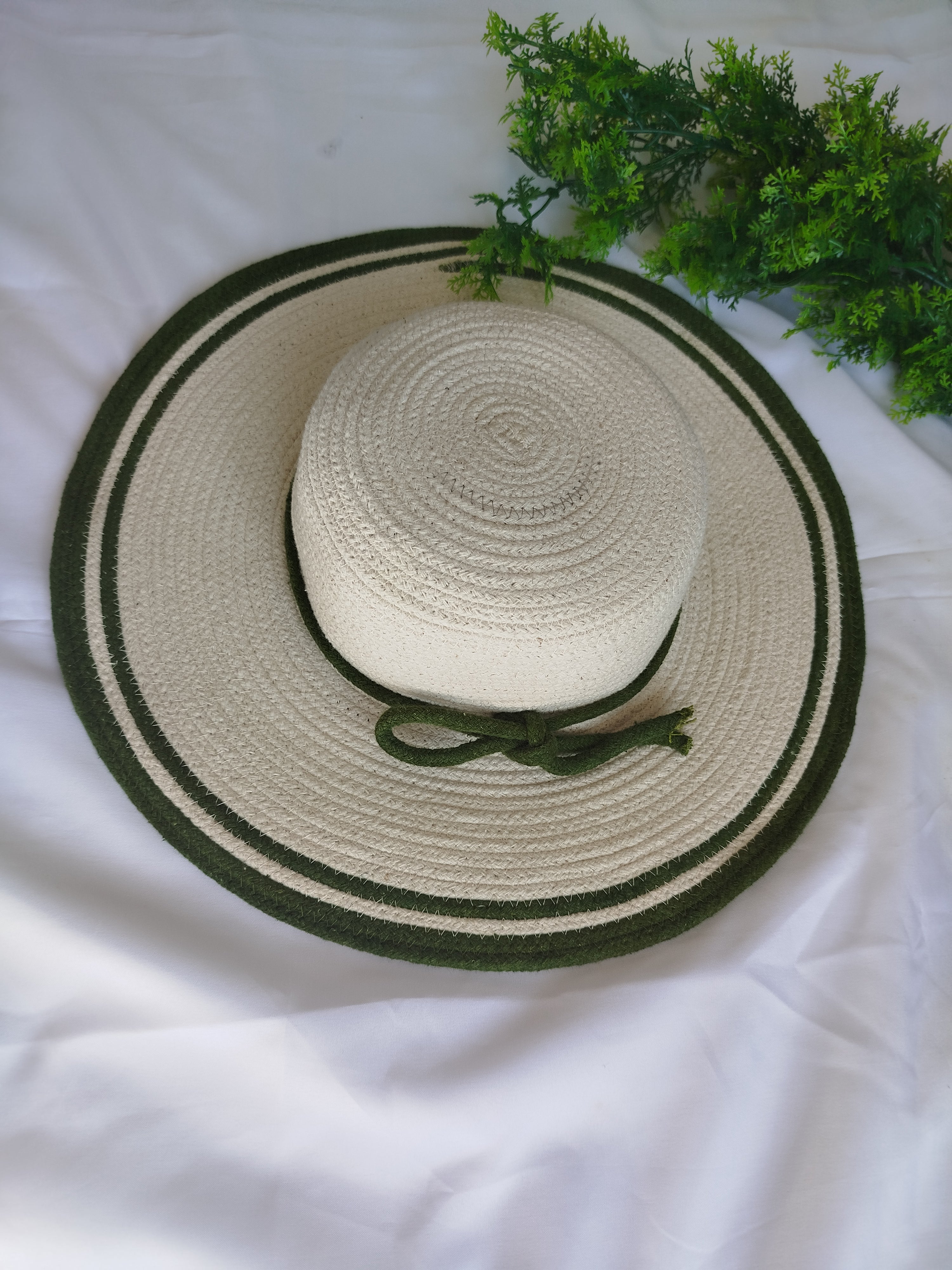 Green Asante hat