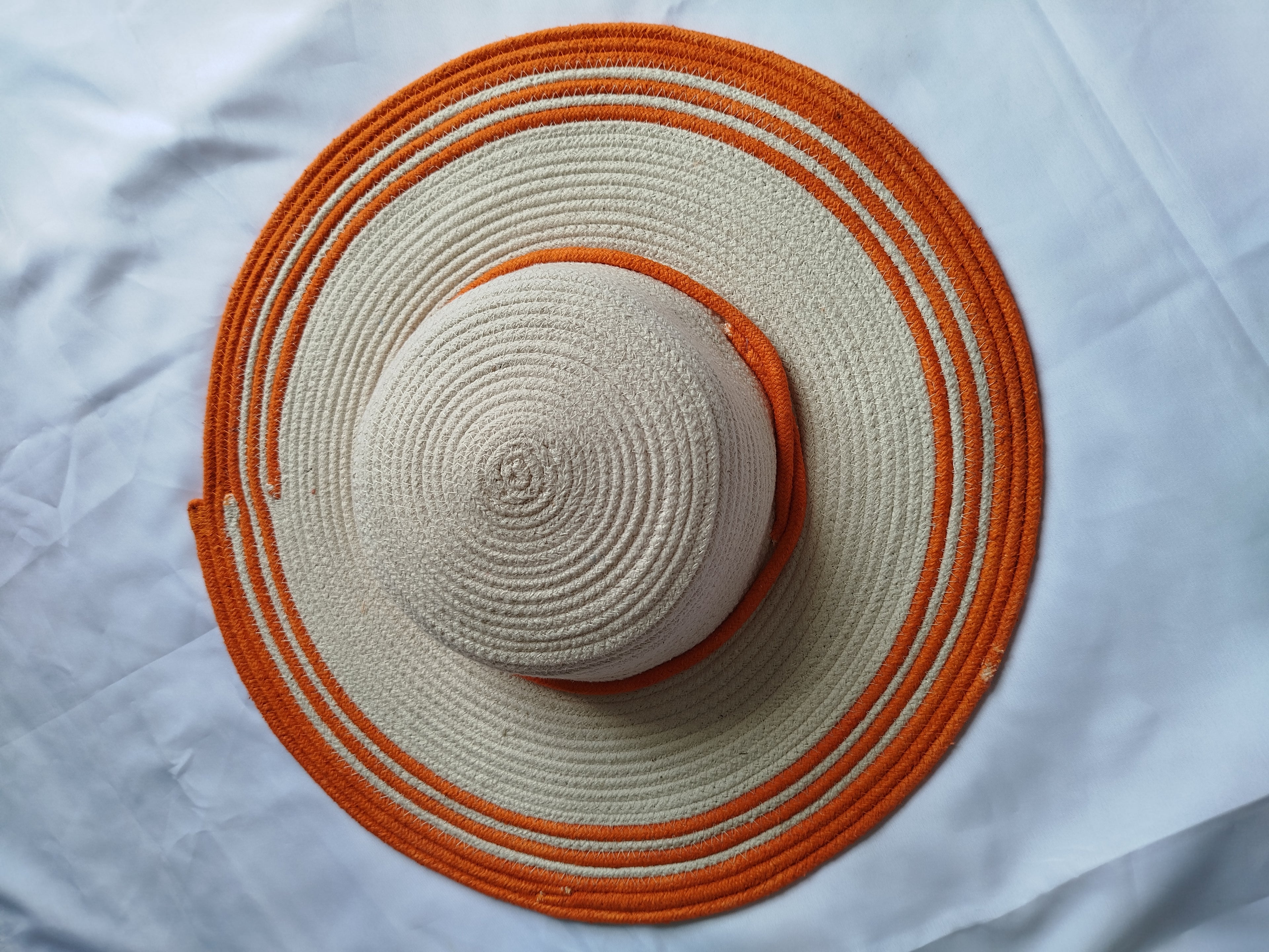 Orange Asante hat