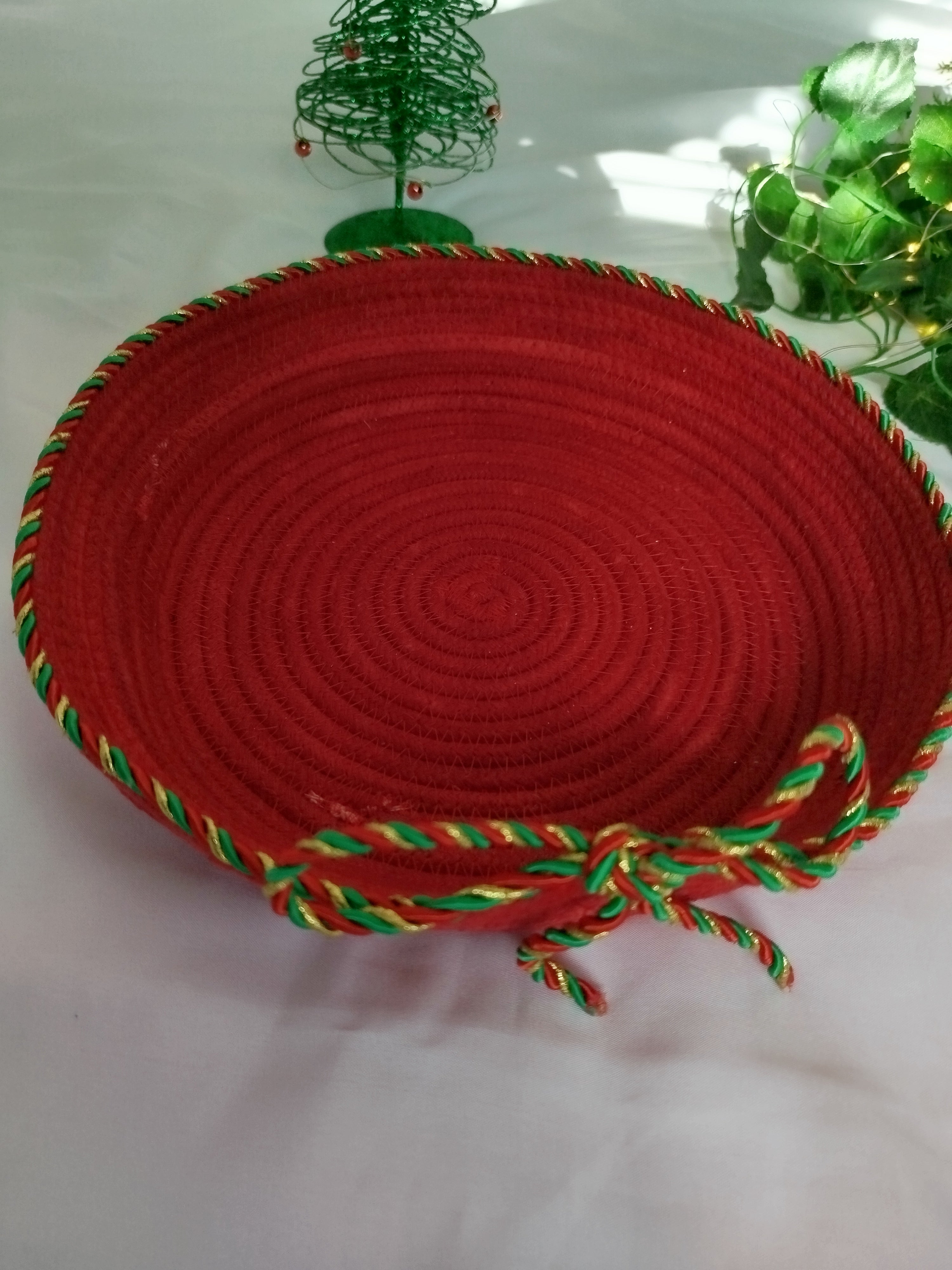 Red Christmas bowl