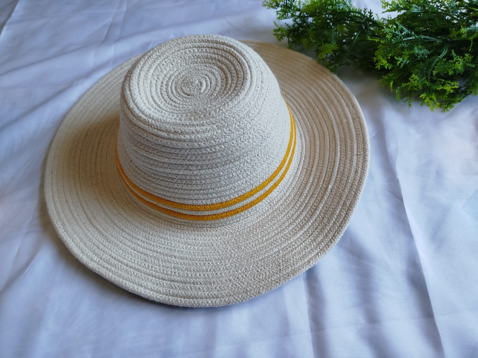 Yellow lining hat