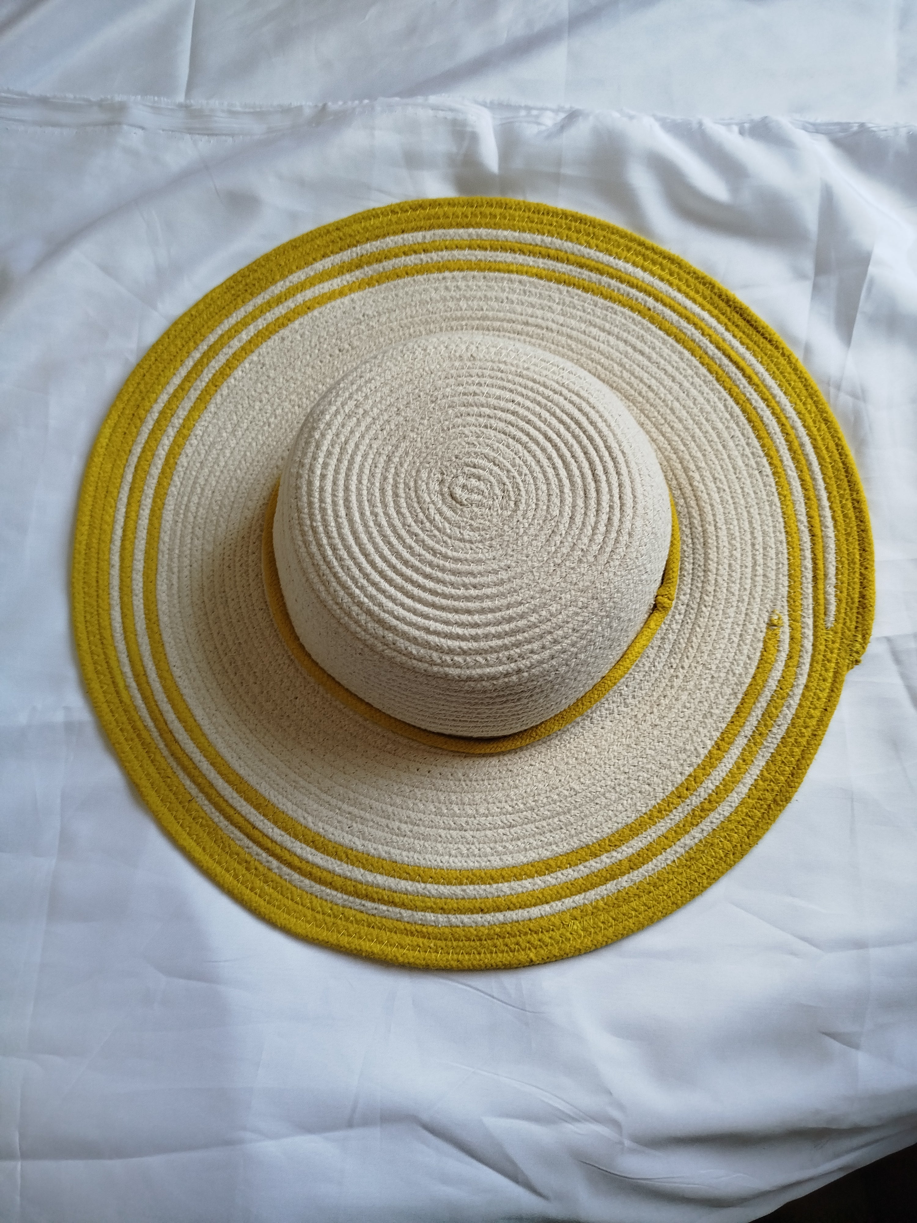 Yellow Asante hat