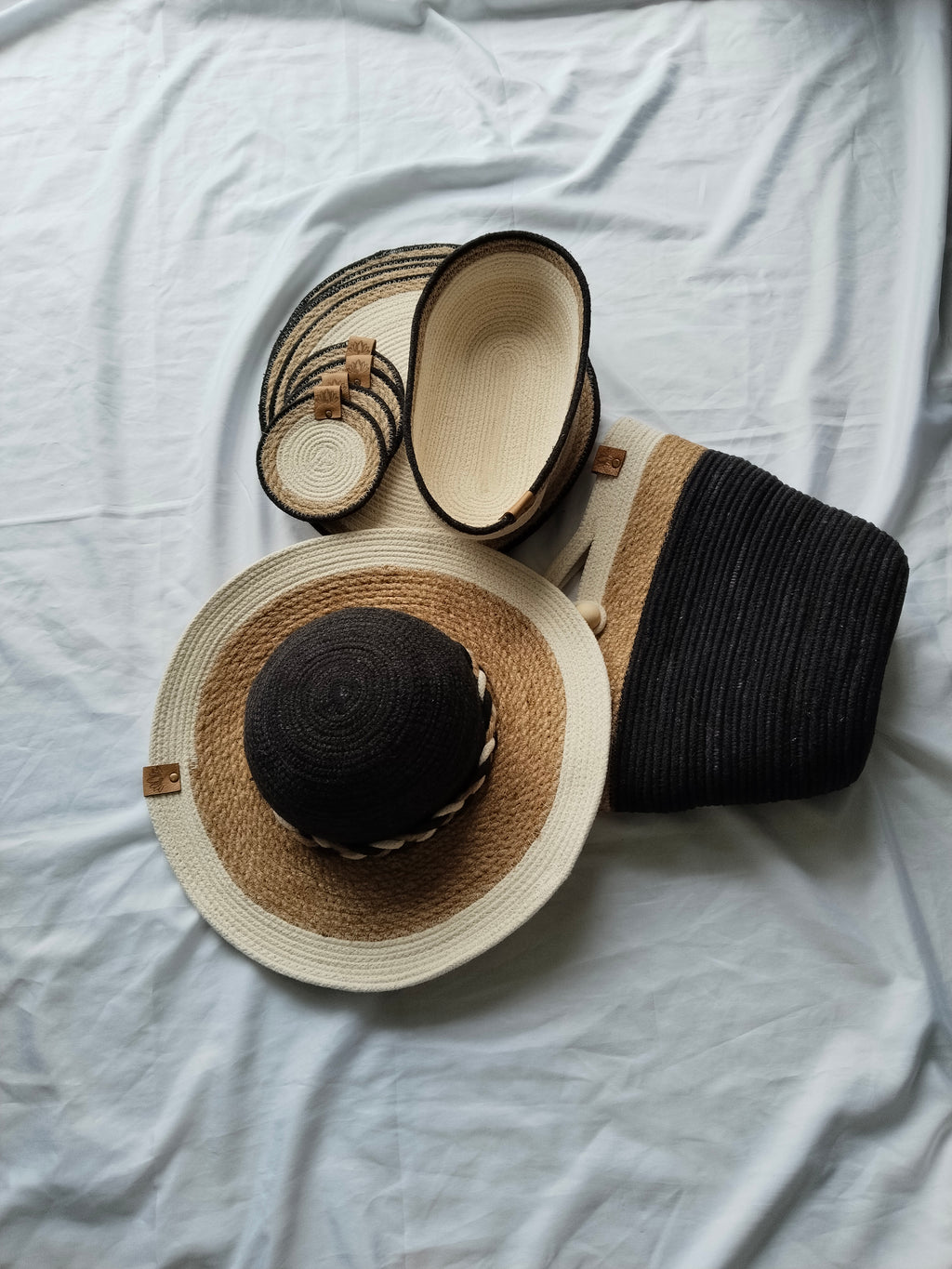 Anathi hat